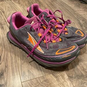 Altra Timp Trail Running Shoe Grey, Fuchsia, and Orange size 10